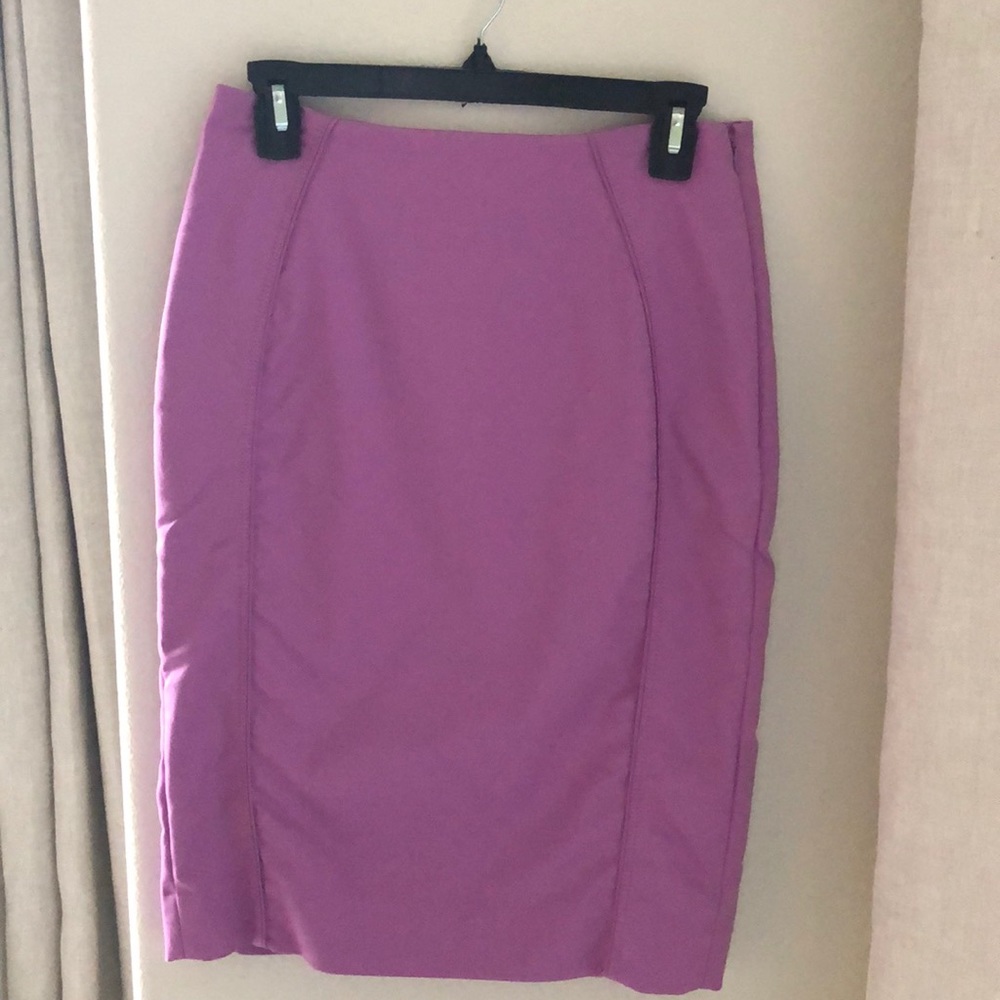 White House Black Market Purple pencil Skirt Sz 4